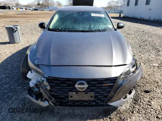 2023 Nissan Altima 2.5 SR with VIN 1N4BL4CW3PN317829, listed as a Copart auction lot 47869305 with 41,543 mi miles and Salvage Title. Bid and sale history available at carsss.com. Image 5.