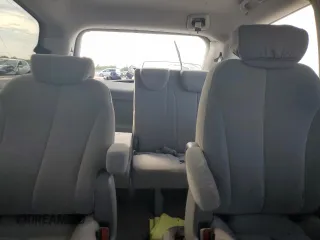 2007 Kia Sedona EX with VIN KNDMB233776171638, listed as a Copart auction lot 45663804 with 234,718 mi miles and Salvage Title. Bid and sale history available at carsss.com. Image 10.