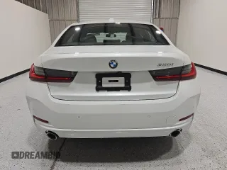 2024 BMW 3 Series 330i with VIN 3MW69FF05R8E27751, listed as a Copart auction lot 54630025 with 34,919 mi miles and Clean Title. Bid and sale history available at carsss.com. Image 6.