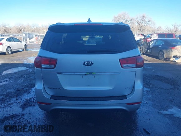 2016 Kia Sedona LX with VIN KNDMB5C18G6164472, listed as a IAAI auction lot 41661530 with 116,904 mi miles. Bid and sale history available at carsss.com. Image 16.
