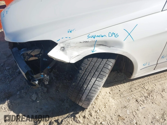 2013 Mercedes-Benz E 350 с VIN WDDKK5KF4DF209140, выставлен на аукционе IAAI как лот 41829168 с пробегом 100 548 миль миль и . История ставок и продаж доступна на DreamBid. Изображение 6.
