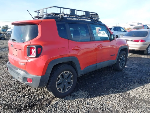 2017 Jeep Renegade Trailhawk z VIN ZACCJBCB7HPF25940, wystawiony jako IAAI lot #41372188 z przebiegiem 146 817 mil mil oraz . Historia ofert i sprzedaży dostępna na DreamBid. Obrazek 4.