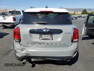 2018 MINI Countryman Cooper S with VIN WMZYT3C32J3E00307, listed as a Copart auction lot 62218445 with 41,652 mi miles and Salvage title. Bid and sale history available at DreamBid. Image 6.