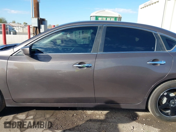 2017 Nissan Altima S with VIN 1N4AL3AP6HC158853, listed as a IAAI auction lot 41442647 with 132,684 mi miles and . Bid and sale history available at DreamBid. Image 15.