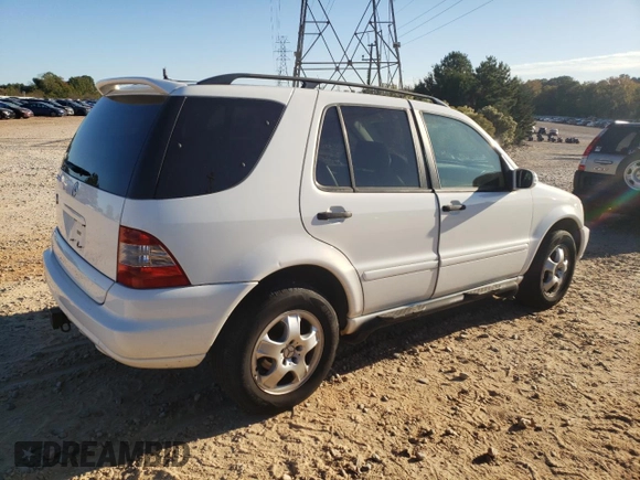2002 Mercedes-Benz M-Class with VIN 4JGAB54E02A353932, listed as a Copart auction lot 75386794 with 157,027 mi miles and Clean Title. Bid and sale history available at carsss.com. Image 3.
