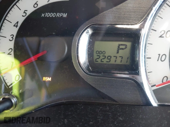 2014 Toyota Sienna SE with VIN 5TDXK3DC1ES503751, listed as a IAAI auction lot 41709975 with 229,771 mi miles and . Bid and sale history available at DreamBid. Image 15.