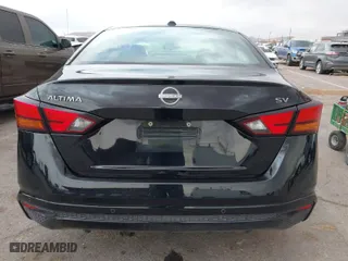 2024 Nissan Altima 2.5 SV with VIN 1N4BL4DV4RN336690, listed as a IAAI auction lot 41891510 with 38,864 mi miles. Bid and sale history available at carsss.com. Image 17.