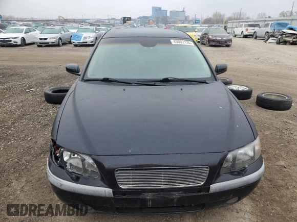 2004 Volvo S60 with VIN YV1RH59H142389189, listed as a Copart auction lot 43002135 with 161,744 mi miles and Salvage Title. Bid and sale history available at carsss.com. Image 5.