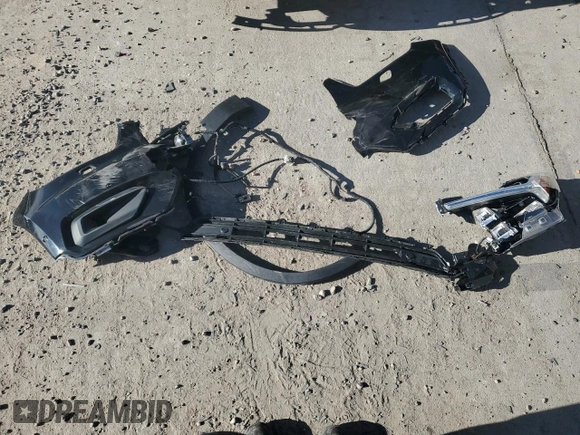 2019 Volvo XC40 Momentum с VIN YV4162UK5K2147350, выставлен на аукционе Copart как лот 48823265 с пробегом 61 029 миль миль и Списание • Salvage title. История ставок и продаж доступна на DreamBid. Изображение 15.