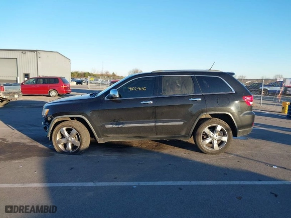 2012 Jeep Grand Cherokee Limited with VIN 1C4RJFBG2CC332218, listed as a IAAI auction lot 41029135 with 198,675 mi miles. Bid and sale history available at carsss.com. Image 15.