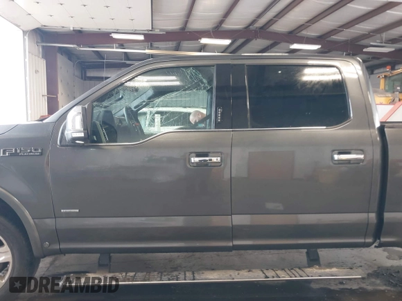 2016 Ford F-150 XLT z VIN 1FTEW1EG6GFC63326, wystawiony jako IAAI lot #41905452 z przebiegiem 137 695 mil mil oraz . Historia ofert i sprzedaży dostępna na DreamBid. Obrazek 15.