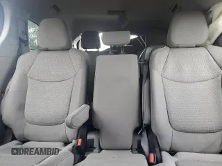 2022 Toyota Sienna LE with VIN 5TDKSKFC9NS056913, listed as a Copart auction lot 55704795 with 71,464 mi miles and Salvage title. Bid and sale history available at DreamBid. Image 10.