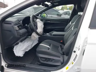 2025 Toyota Camry LE z VIN 4T1DAACK3SU533985, wystawiony jako IAAI lot #42118873 z przebiegiem Nie podano mil oraz . Historia ofert i sprzedaży dostępna na DreamBid. Obrazek 5.