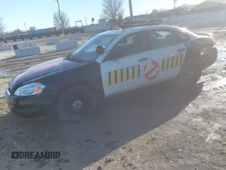 2015 Chevrolet Impala Limited Police Police with VIN 2G1WD5E33F1130102, listed as a IAAI auction lot 41750008 with 92,226 mi miles. Bid and sale history available at carsss.com. Image 2.