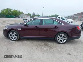 2011 Ford Taurus Limited с VIN 1FAHP2FW7BG157014, выставлен на аукционе IAAI как лот 42588124 с пробегом 109 329 миль миль и . История ставок и продаж доступна на DreamBid. Изображение 14.