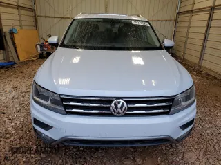 2018 Volkswagen Tiguan SEL z VIN 3VV2B7AX3JM009637, wystawiony jako Copart lot #59373325 z przebiegiem 148 046 mil mil oraz Szkoda całkowita • Salvage title. Historia ofert i sprzedaży dostępna na DreamBid. Obrazek 5.