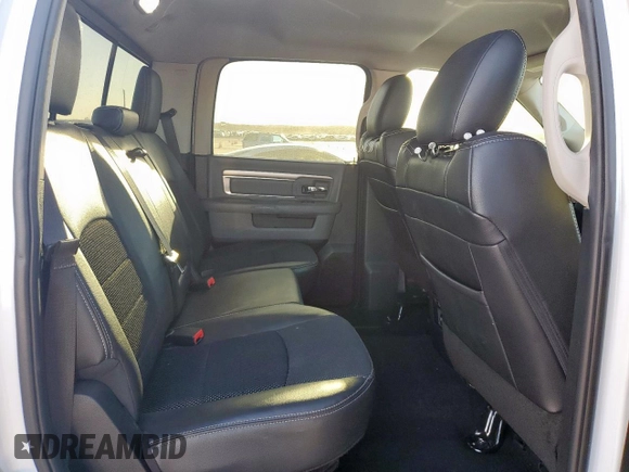2018 Ram 1500 SLT z VIN 1C6RR7LT7JS158621, wystawiony jako Copart lot #49416695 z przebiegiem 228 656 mil mil oraz Szkoda całkowita • Salvage title. Historia ofert i sprzedaży dostępna na DreamBid. Obrazek 10.