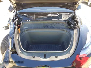 2021 Tesla Model Y Performance with VIN 5YJYGDEF6MF252877, listed as a IAAI auction lot 41770770 with 58,550 mi miles and . Bid and sale history available at DreamBid. Image 10.