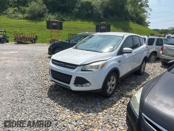 2014 Ford Escape SE z VIN 1FMCU9GX8EUC02895, wystawiony jako IAAI lot #42511705 z przebiegiem 104 900 mil mil oraz . Historia ofert i sprzedaży dostępna na DreamBid. Obrazek 26.