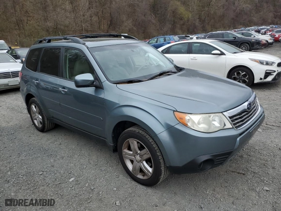 2009 Subaru Forester (Natl) X w/Premium Pkg with VIN JF2SH63679H739256, listed as a Copart auction lot 53352075 with 199,604 mi miles and Clean Title. Bid and sale history available at carsss.com. Image 4.