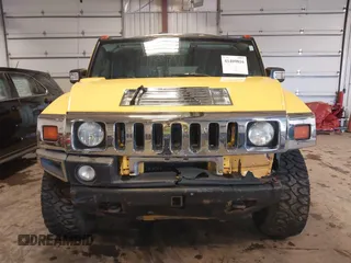 2006 Hummer H2 with VIN 5GRGN23U86H110989, listed as a IAAI auction lot 41409816 with 192,988 mi miles. Bid and sale history available at carsss.com. Image 12.