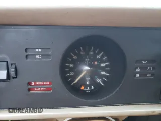 1979 Volkswagen Rabbit z VIN 1793801579, wystawiony jako Copart lot #89217815 z przebiegiem 13 577 mil mil oraz Tytuł czysty. Historia ofert i sprzedaży dostępna na DreamBid. Obrazek 9.