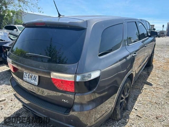2013 Dodge Durango R/T with VIN 1C4SDHCT0DC689270, listed as a Copart auction lot 66862535 with 169,510 mi miles and Clean title. Bid and sale history available at DreamBid. Image 4.