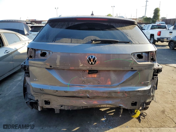 2020 Volkswagen Atlas Cross Sport 2.0T SE w/Technology with VIN 1V26C2CA7LC202417, listed as a Copart auction lot 72385603 with 20,442 mi miles. Bid and sale history available at carsss.com. Image 6.