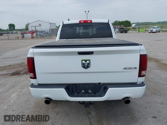 2013 Ram 1500 Sport z VIN 1C6RR7HT5DS540997, wystawiony jako IAAI lot #42142831 z przebiegiem 135 632 mil mil oraz . Historia ofert i sprzedaży dostępna na DreamBid. Obrazek 16.