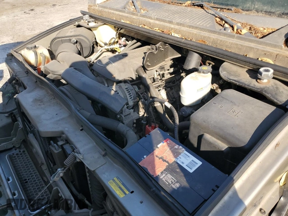 2006 Hummer H2 with VIN 5GRGN23U96H100245, listed as a Copart auction lot 85813544 with 0 mi miles and Salvage Title. Bid and sale history available at carsss.com. Image 13.