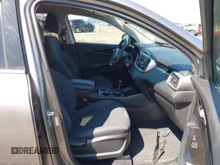 2017 Kia Sorento LX with VIN 5XYPGDA33HG320641, listed as a IAAI auction lot 41971820 with 65,838 mi miles. Bid and sale history available at carsss.com. Image 5.