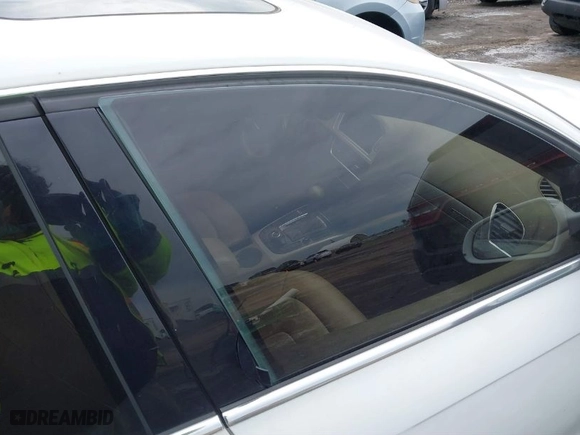 2011 Audi A4 2.0T Premium Plus with VIN WAUFFAFL2BN035710, listed as a IAAI auction lot 41506471 with 187,064 mi miles. Bid and sale history available at carsss.com. Image 15.