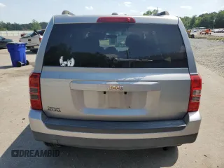 2016 Jeep Patriot Sport с VIN 1C4NJPBB5GD576504, выставлен на аукционе Copart как лот 55198875 с пробегом 131 553 миль миль и Списание • Salvage title. История ставок и продаж доступна на DreamBid. Изображение 6.