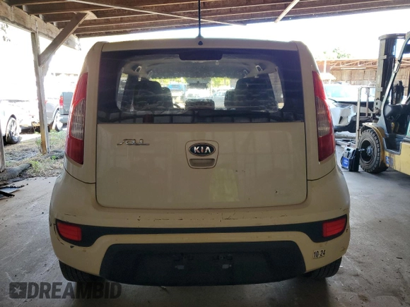 2012 Kia Soul with VIN KNDJT2A59C7380419, listed as a Copart auction lot 82353264 with 125,594 mi miles and Clean Title. Bid and sale history available at carsss.com. Image 6.