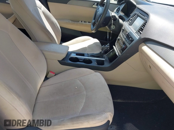 2016 Hyundai Sonata SE with VIN 5NPE24AF4GH289889, listed as a IAAI auction lot 42069507 with 85,938 mi miles and . Bid and sale history available at carsss.com. Image 5.