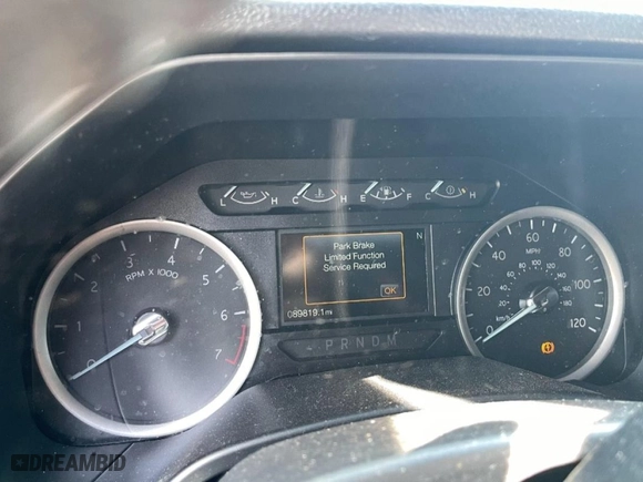 2019 Ford Expedition Max XLT with VIN 1FMJK1HT7KEA38443, listed as a Copart auction lot 86059524 with 89,819 mi miles and Non Repairable. Bid and sale history available at carsss.com. Image 9.
