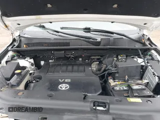 2009 Toyota RAV4 Sport with VIN JTMBK32V59D002281, listed as a IAAI auction lot 40781157 with 169,733 mi miles. Bid and sale history available at carsss.com. Image 10.