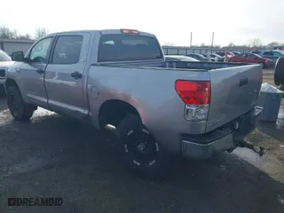 2010 Toyota Tundra 4WD Truck with VIN 5TFDW5F11AX142704, listed as a IAAI auction lot 41230112 with 201,697 mi miles. Bid and sale history available at carsss.com. Image 3.