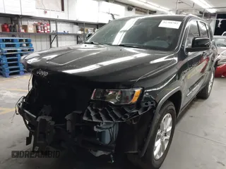 2021 Jeep Grand Cherokee Laredo E z VIN 1C4RJEAG7MC738928, wystawiony jako IAAI lot #42708702 z przebiegiem 63 329 mil mil oraz . Historia ofert i sprzedaży dostępna na DreamBid. Obrazek 2.