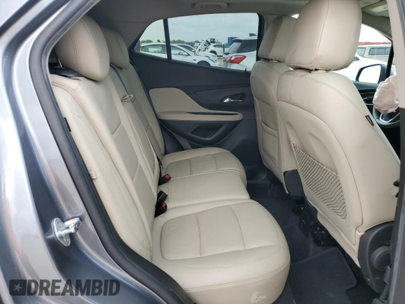 2020 Buick Encore Essence z VIN KL4CJGSB6LB047540, wystawiony jako Copart lot #48350565 z przebiegiem 40 156 mil mil oraz Nie do naprawy. Historia ofert i sprzedaży dostępna na DreamBid. Obrazek 11.