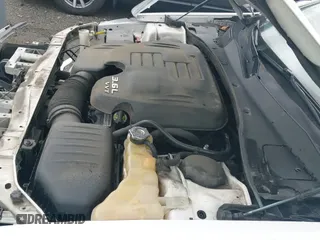 2016 Chrysler 300 C with VIN 2C3CCAEGXGH334188, listed as a IAAI auction lot 42166397 with 283,680 mi miles and . Bid and sale history available at DreamBid. Image 21.