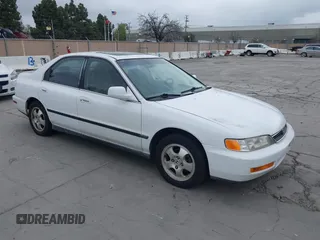 1997 Honda Accord EX with VIN 1HGCD5656VA053015, listed as a IAAI auction lot 41910174 with 167,363 mi miles and . Bid and sale history available at carsss.com. Image 1.