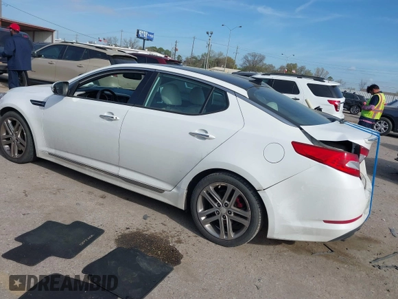 2013 Kia Optima SX with VIN 5XXGR4A62DG233168, listed as a IAAI auction lot 41820220 with 153,526 mi miles. Bid and sale history available at carsss.com. Image 3.