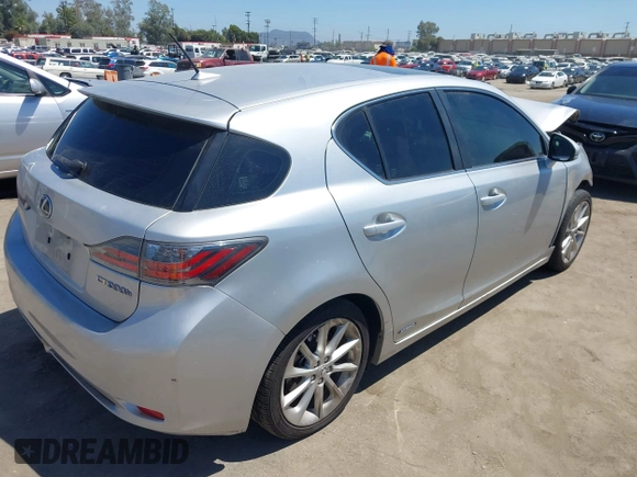 2013 Lexus CT 200h with VIN JTHKD5BH0D2135310, listed as a IAAI auction lot 40105012 with 101,930 mi miles and . Bid and sale history available at DreamBid. Image 4.