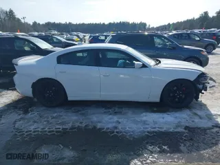 2022 Dodge Charger SXT with VIN 2C3CDXJG8NH214134, listed as a IAAI auction lot 41621216 with 39,790 mi miles. Bid and sale history available at carsss.com. Image 14.