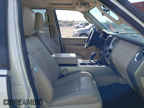 2015 Ford Expedition Max Limited with VIN 1FMJK1KT3FEF23726, listed as a IAAI auction lot 41626006 with 87,404 mi miles. Bid and sale history available at carsss.com. Image 5.
