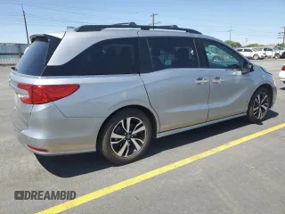 2018 Honda Odyssey Elite with VIN 5FNRL6H90JB062506, listed as a Copart auction lot 60336075 with 44,667 mi miles and Salvage title. Bid and sale history available at DreamBid. Image 3.