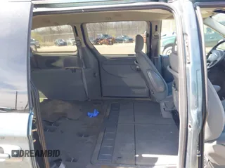 2005 Chrysler Town & Country LX with VIN 2C4GP44R75R267644, listed as a IAAI auction lot 42122611 with 107,802 mi miles and . Bid and sale history available at DreamBid. Image 8.