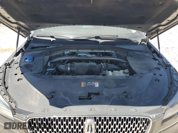 2020 Lincoln Aviator Reserve with VIN 5LM5J7WC1LGL17402, listed as a Copart auction lot 57256665 with Not provided miles and Salvage title. Bid and sale history available at DreamBid. Image 12.