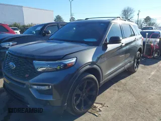 2020 Ford Explorer ST with VIN 1FM5K8GCXLGB71411, listed as a IAAI auction lot 41131576 with 72,162 mi miles. Bid and sale history available at carsss.com. Image 17.